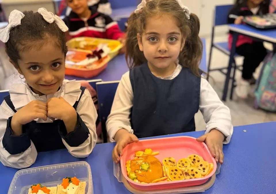 صبحانه در روشنگران